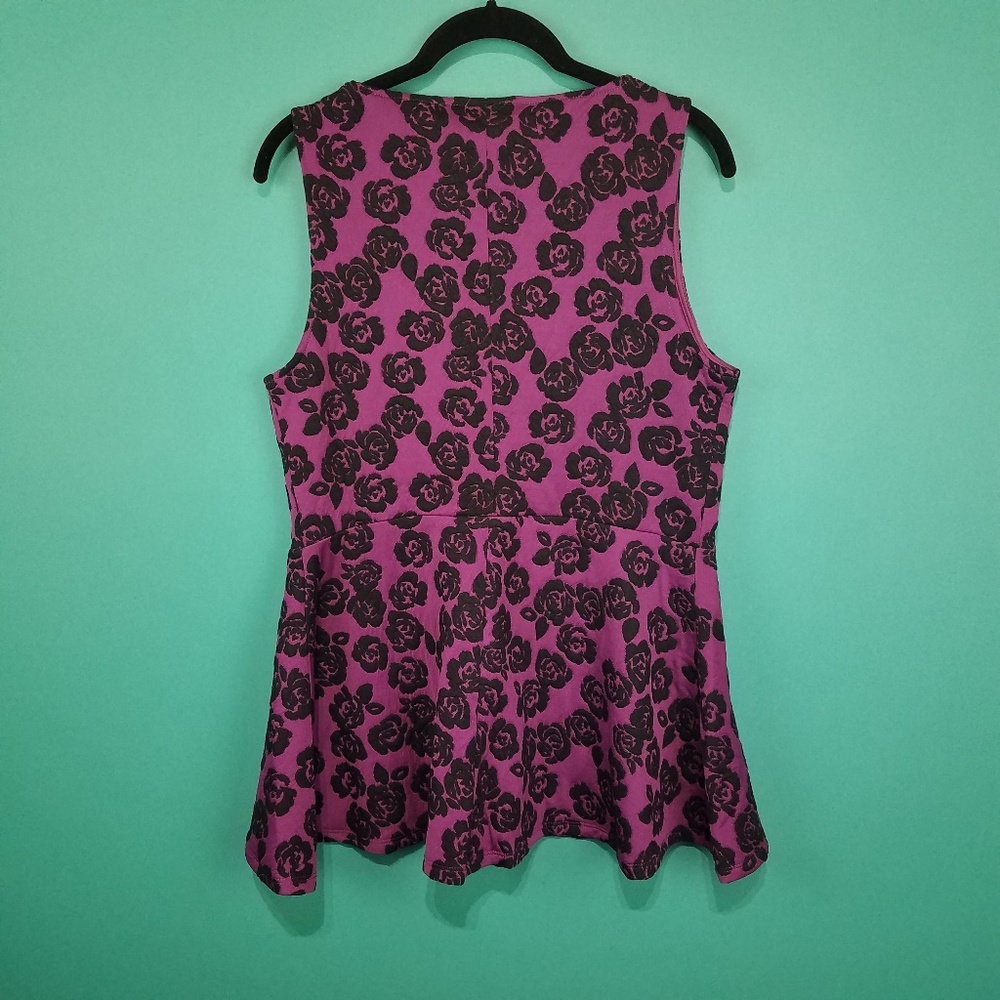 Torrid Floral Peplum Top - Picture 4 of 8